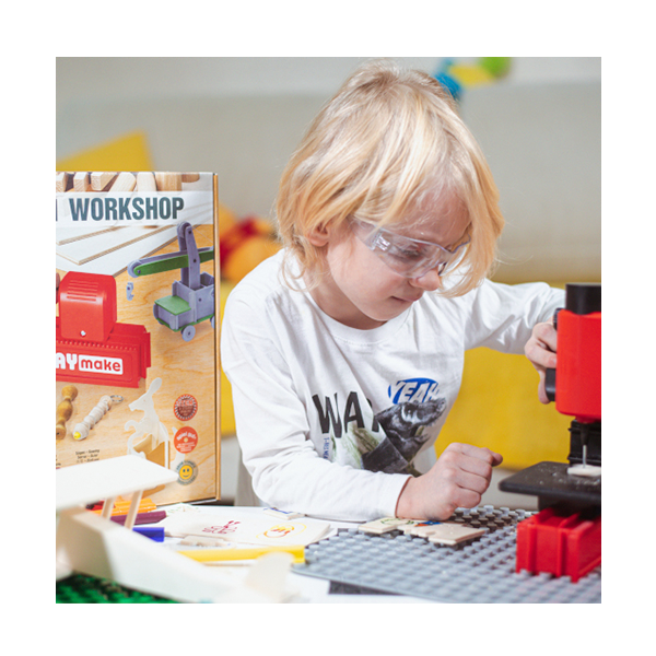 Pack escuelas PLAYmake 4 en 1 taller carpintería